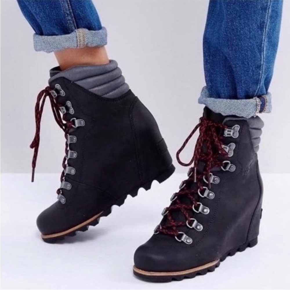 Sorel Conquest Wedge sz 7 NWT